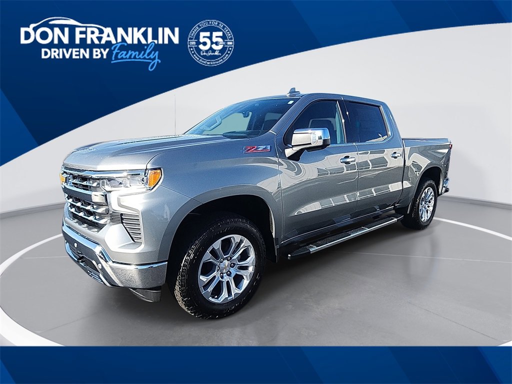 2026 Chevrolet Silverado LTZ's photo