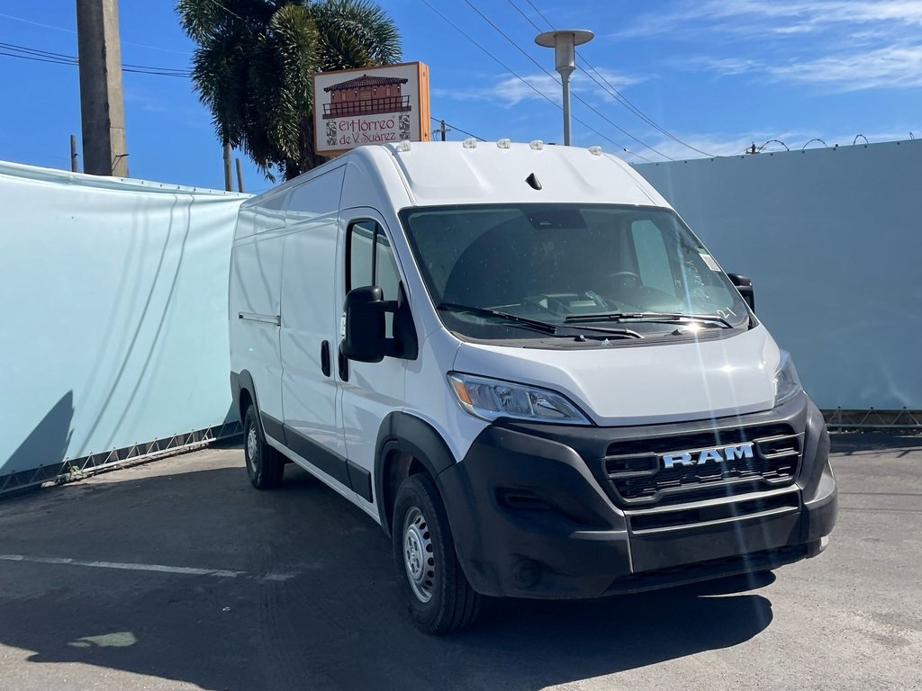 2024 Ram ProMaster 2500 Cargo Van photo 2