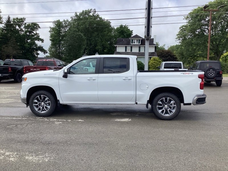 2026 Chevrolet Silverado 1500 LT photo 4