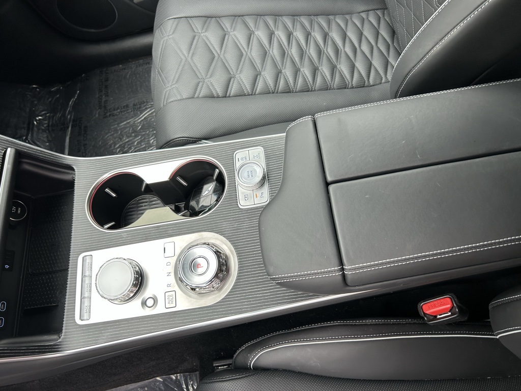 2025 Genesis GV80 Coupe 3.5T photo 17