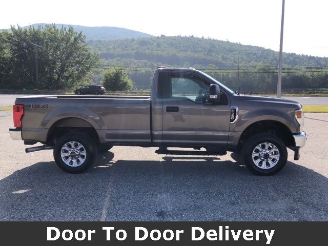 2022 Ford F-350 XL photo 2