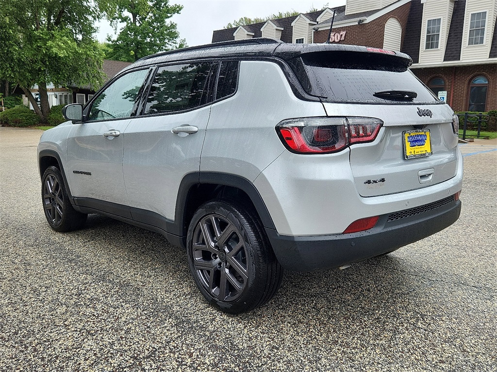 2025 Jeep Compass Limited photo 2