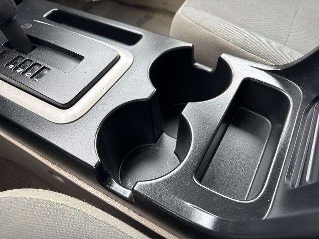 2011 Ford Escape XLS photo 17