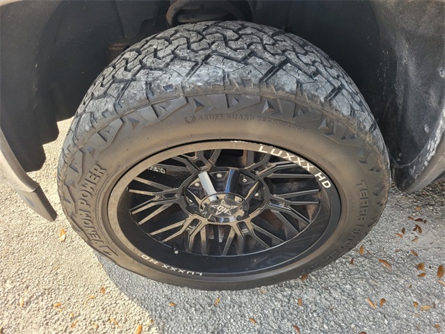 2014 Gmc Sierra 1500 SLT photo 3