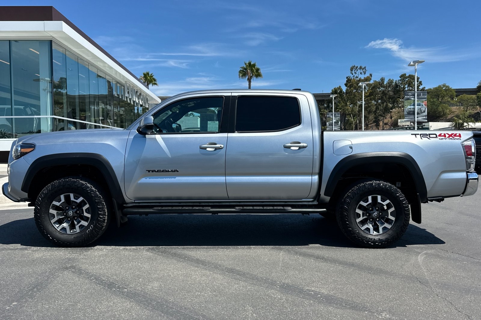 2022 Toyota Tacoma TRD Off-Road V6 photo 6
