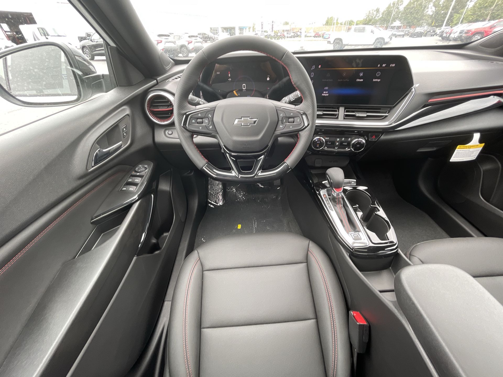2025 Chevrolet Trax photo 42