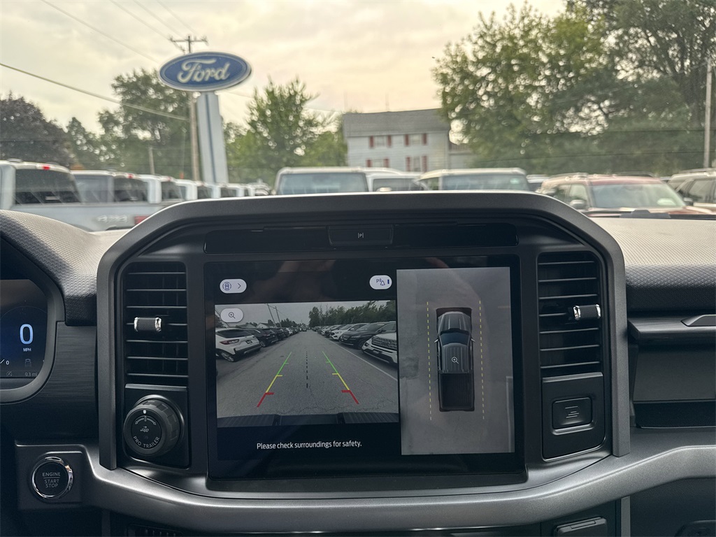 2025 Ford F-150 XLT photo 30