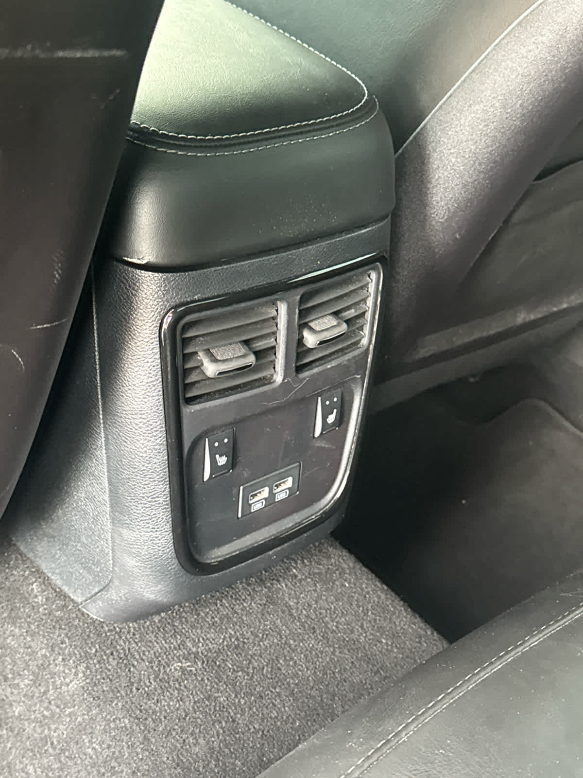2021 Dodge Charger R/T photo 11