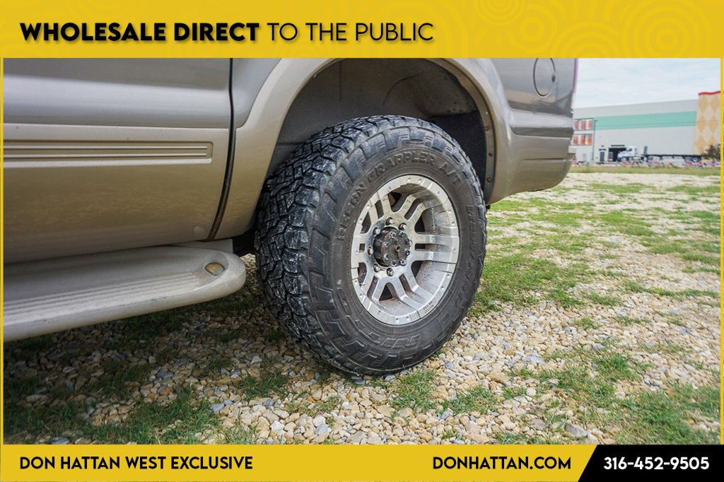 2005 Ford Excursion Eddie Bauer photo 24