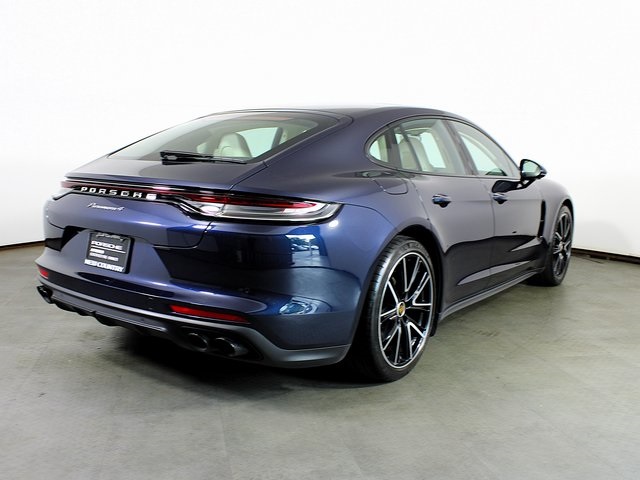 2022 Porsche Panamera 4 photo 7