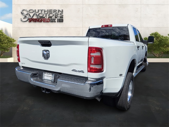 2024 Ram 3500 Tradesman photo 7