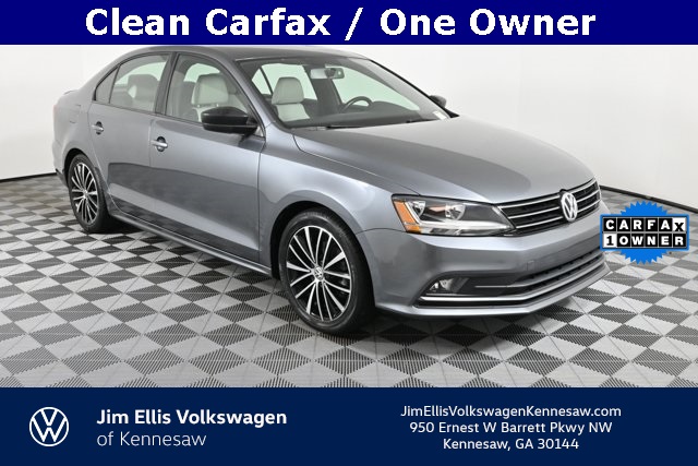 2017 Volkswagen Jetta Sport's photo