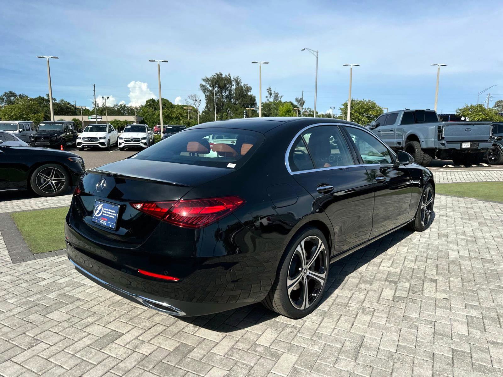 2025 Mercedes Benz C 300 Sedan photo 4