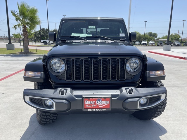 2025 Jeep Gladiator Sport photo 2