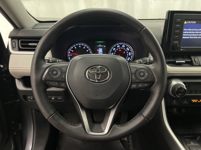 2022 Toyota RAV4 XLE Premium photo 11
