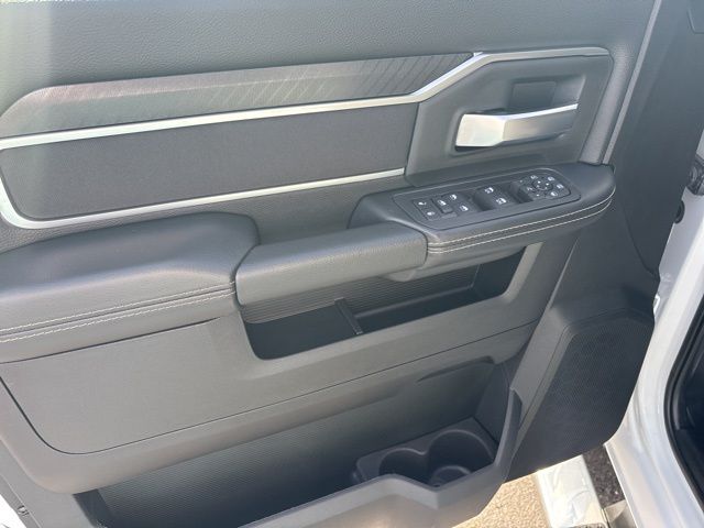 2025 Ram 3500 Big Horn photo 20