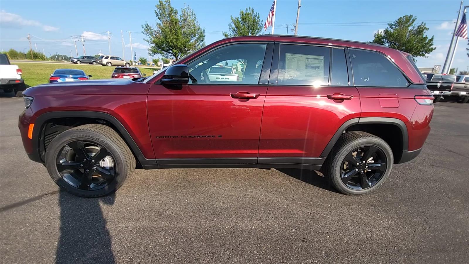 2024 Jeep Grand Cherokee Altitude X photo 5