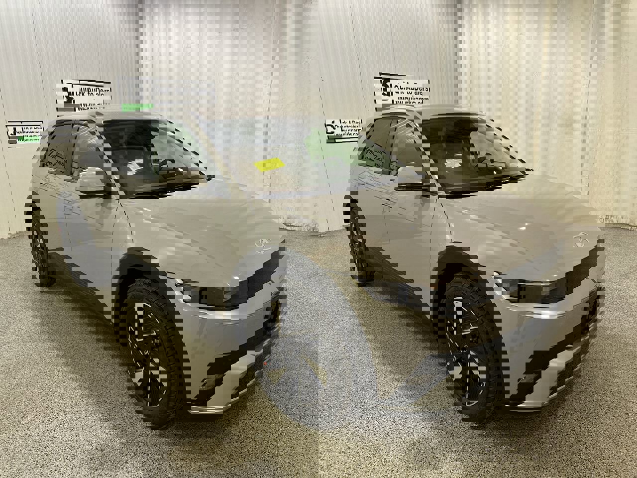 New 2025 Cyber Gray Hyundai SE image 1