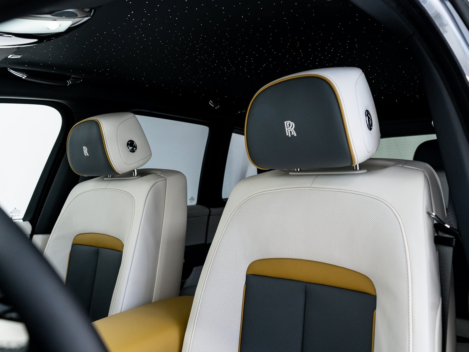 2026 Rolls Royce Cullinan RR photo 16