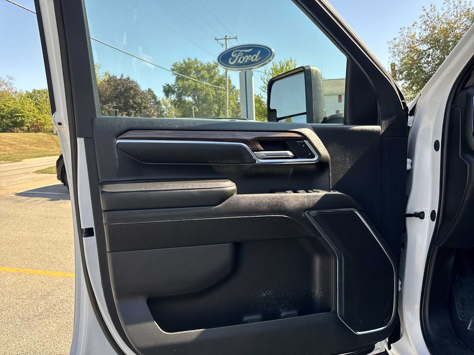 2024 Chevrolet Silverado 3500HD LT photo 18