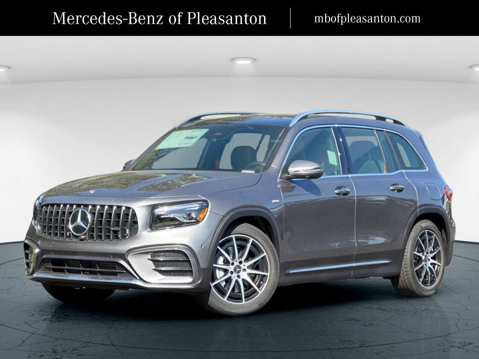 2026 Mercedes-Benz GLB AMG GLB 35's photo