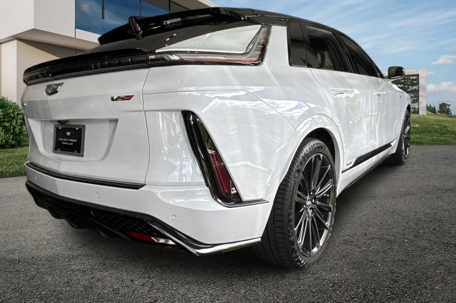 2026 Cadillac Lyriq photo 2