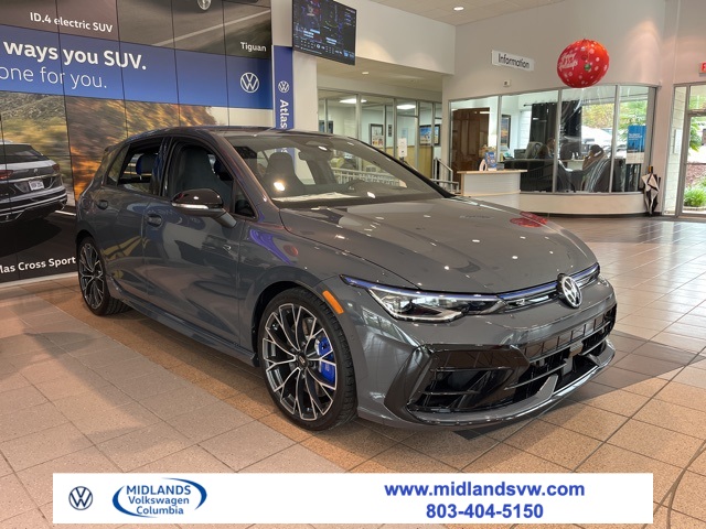 2026 Volkswagen Golf R R's photo