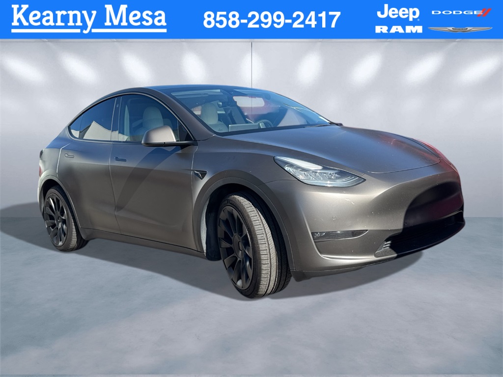 2021 Tesla Model Y Long Range's photo
