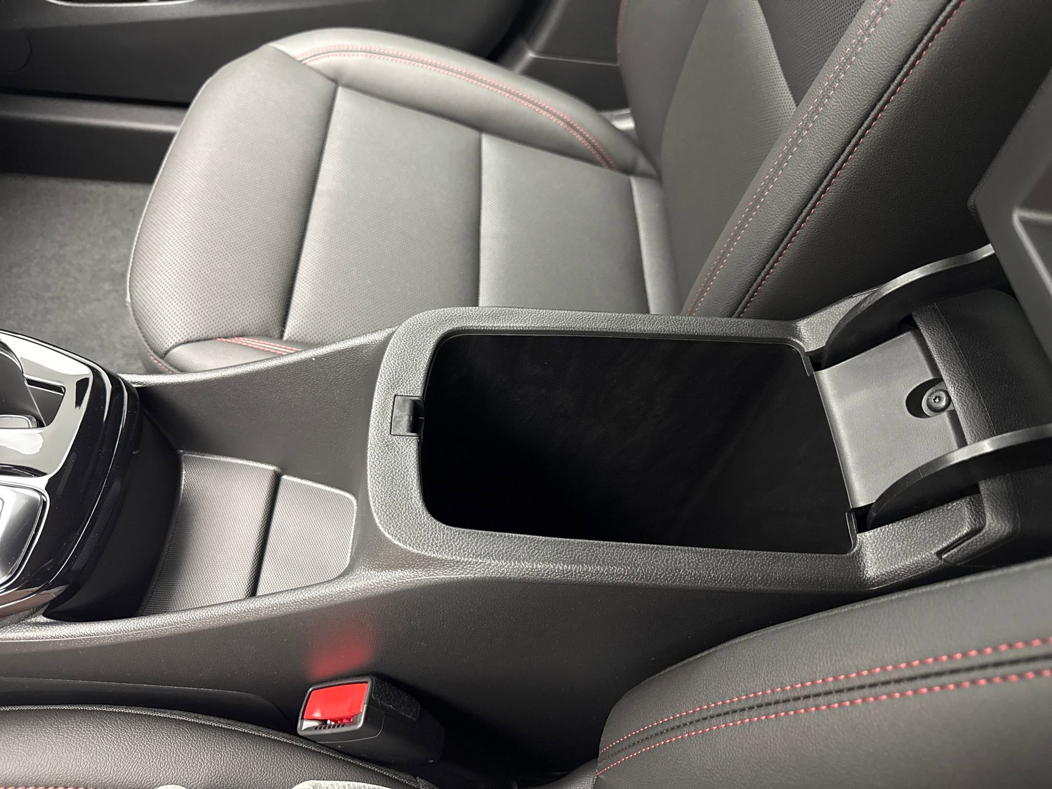 2025 Chevrolet Trax photo 35