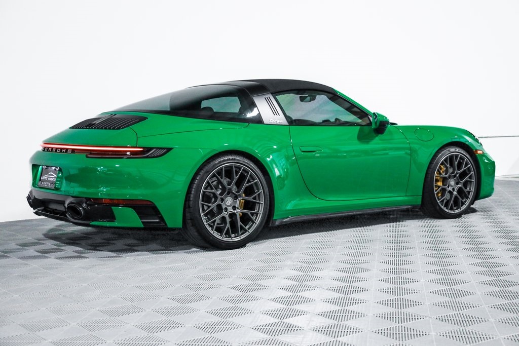 2021 Porsche 911 Targa 4 photo 4