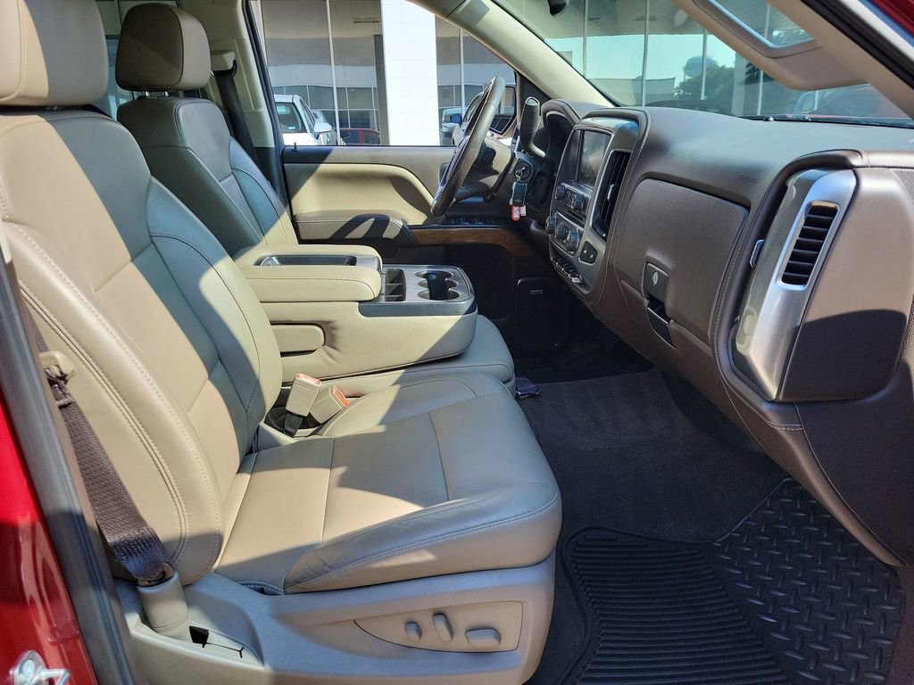 2018 Chevrolet Silverado 1500 LTZ photo 24