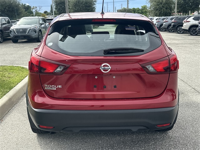 2017 Nissan Rogue Sport S photo 6