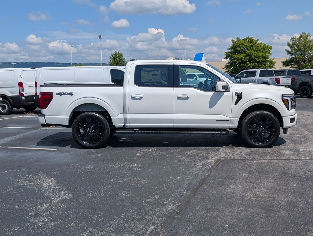 2025 Ford F-150 Lariat photo 3