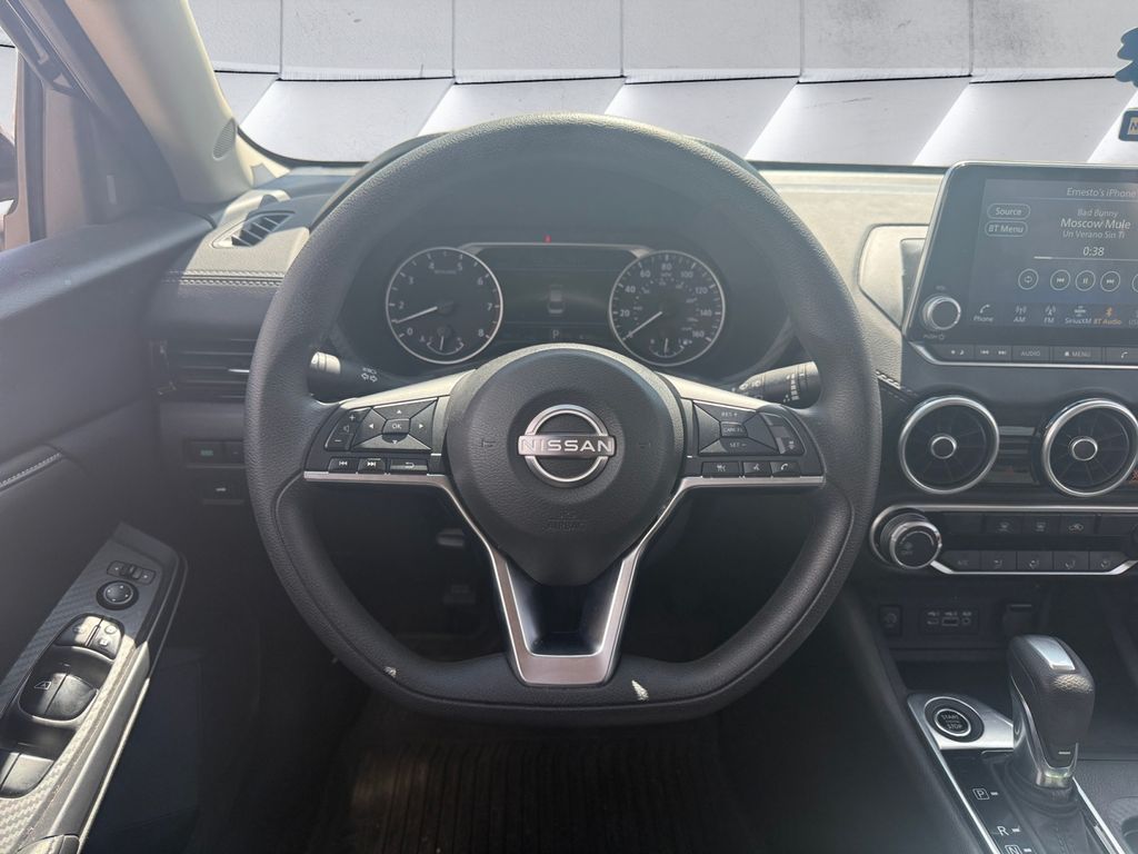 2024 Nissan Sentra SV photo 9