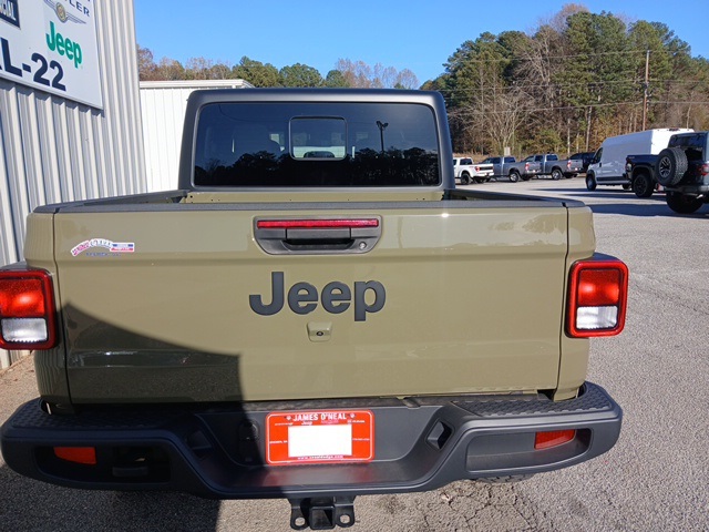 2025 Jeep Gladiator Sport S photo 4