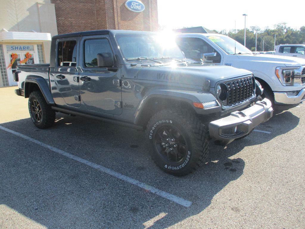 2025 Jeep Gladiator Willys's photo