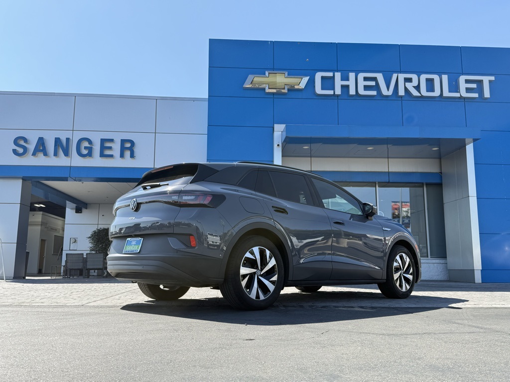 2023 Volkswagen ID.4 Pro photo 5