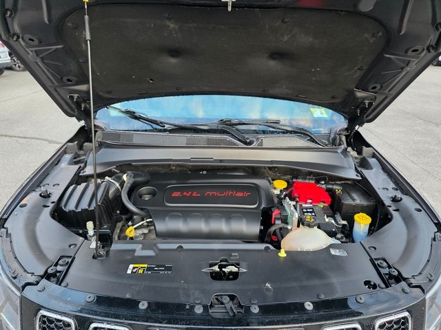 2019 Jeep Compass Limited photo 9