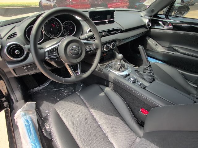 2025 Mazda MX-5 Miata Miata RF Grand Touring photo 5