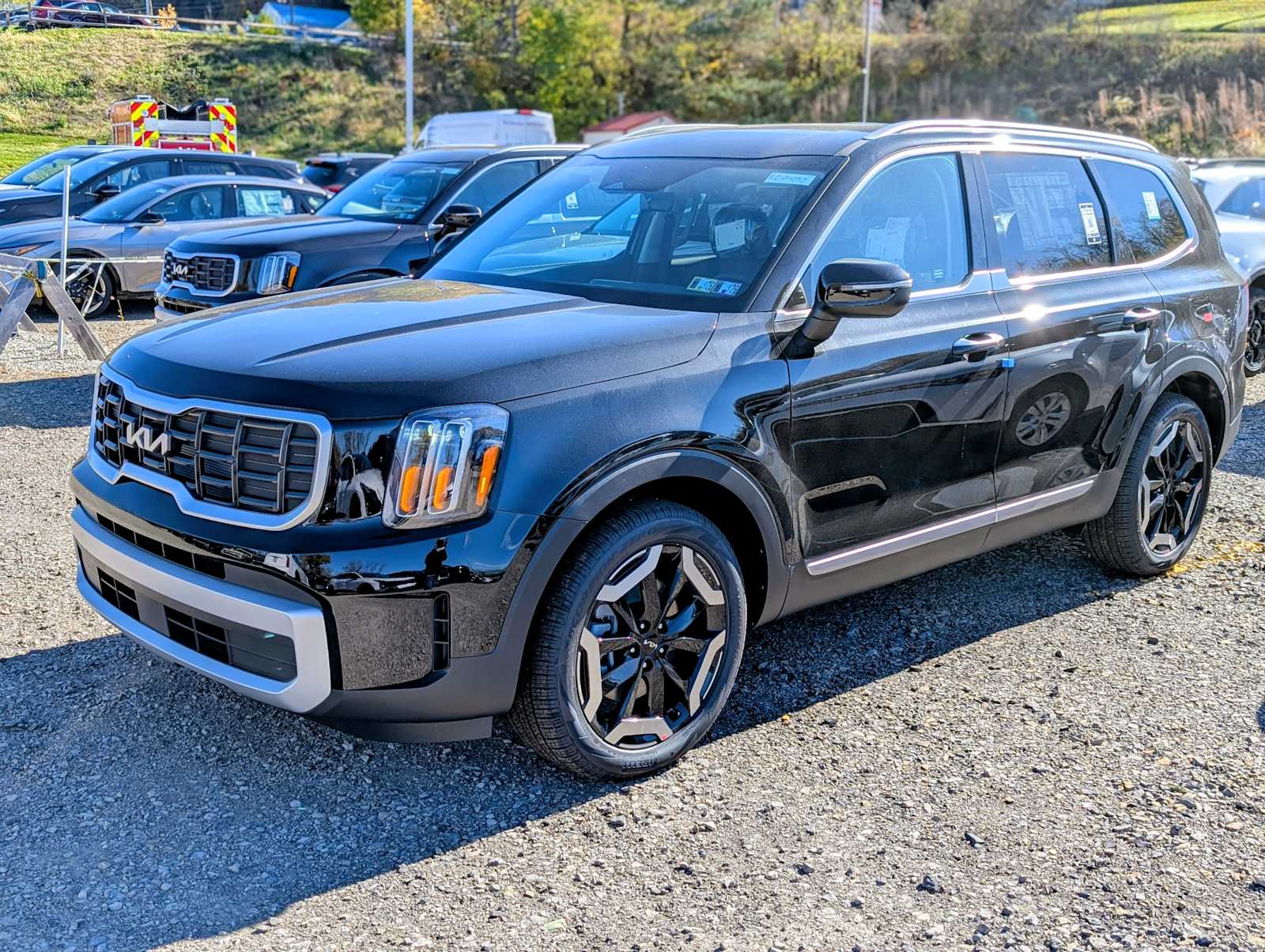 2025 Kia Telluride S's photo