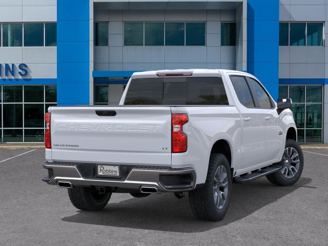 2026 Chevrolet Silverado 1500 LT photo 2