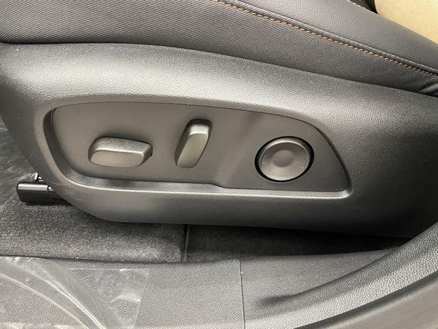 2025 Chevrolet Equinox ACTIV photo 8