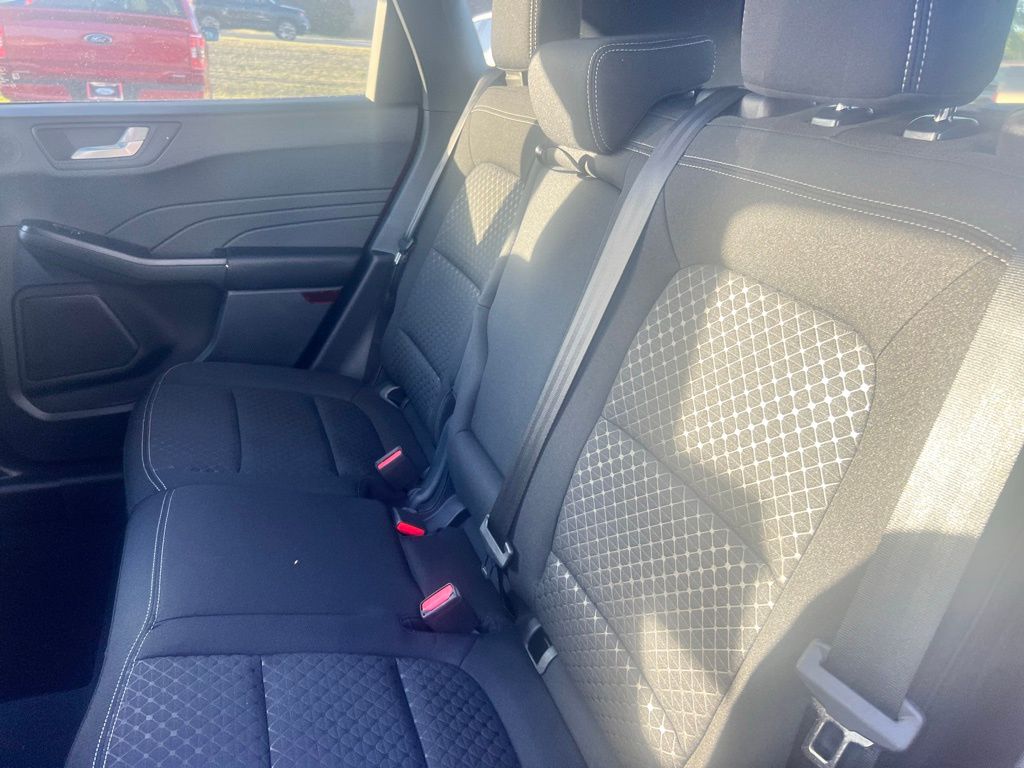 2026 Ford Escape Active photo 16