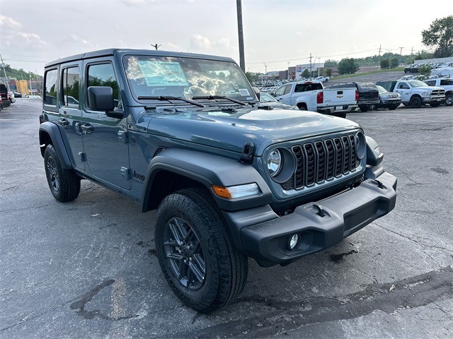 2025 Jeep Wrangler Sport S photo 4