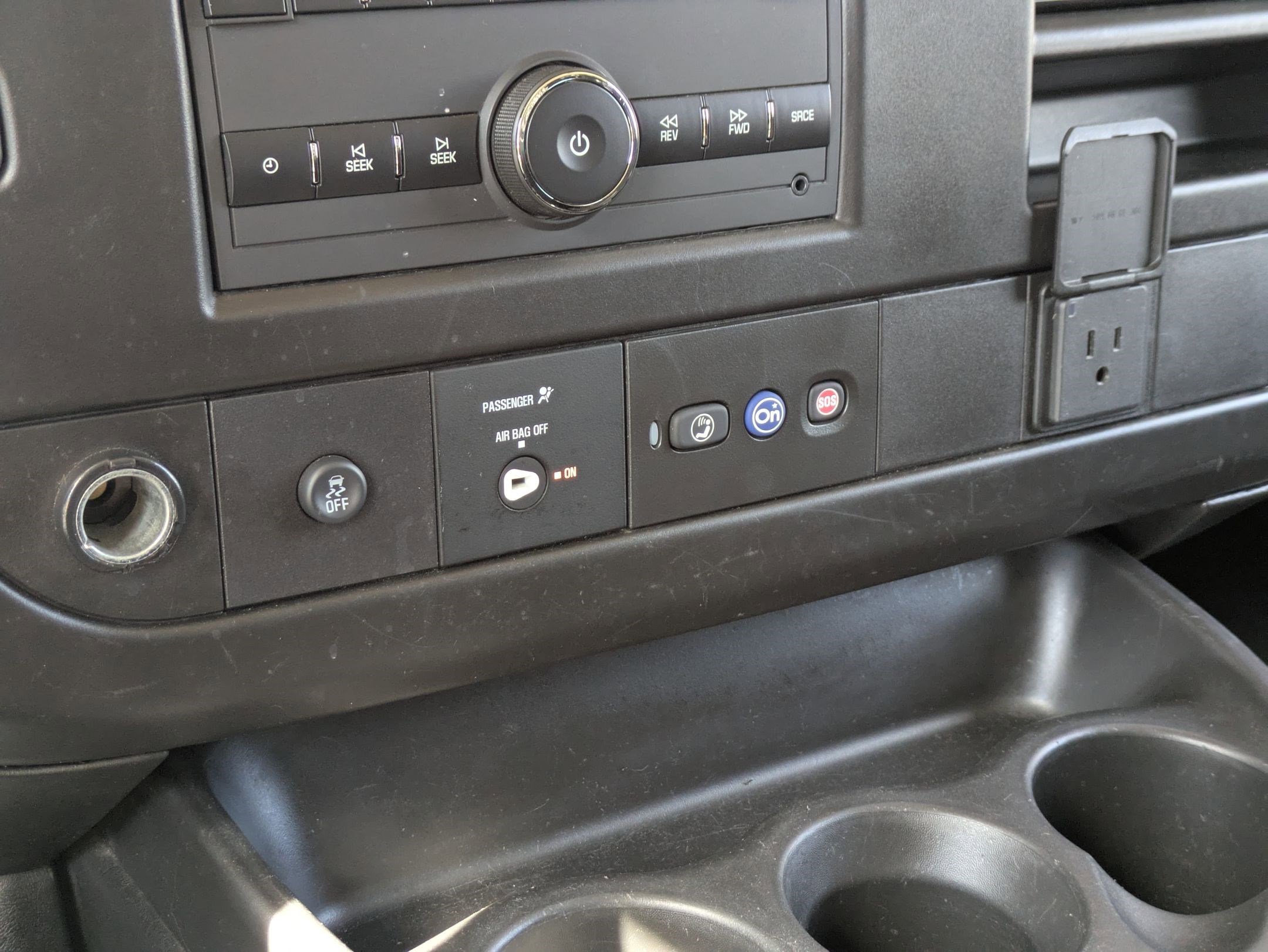 2023 Chevrolet Express Cargo Van photo 16