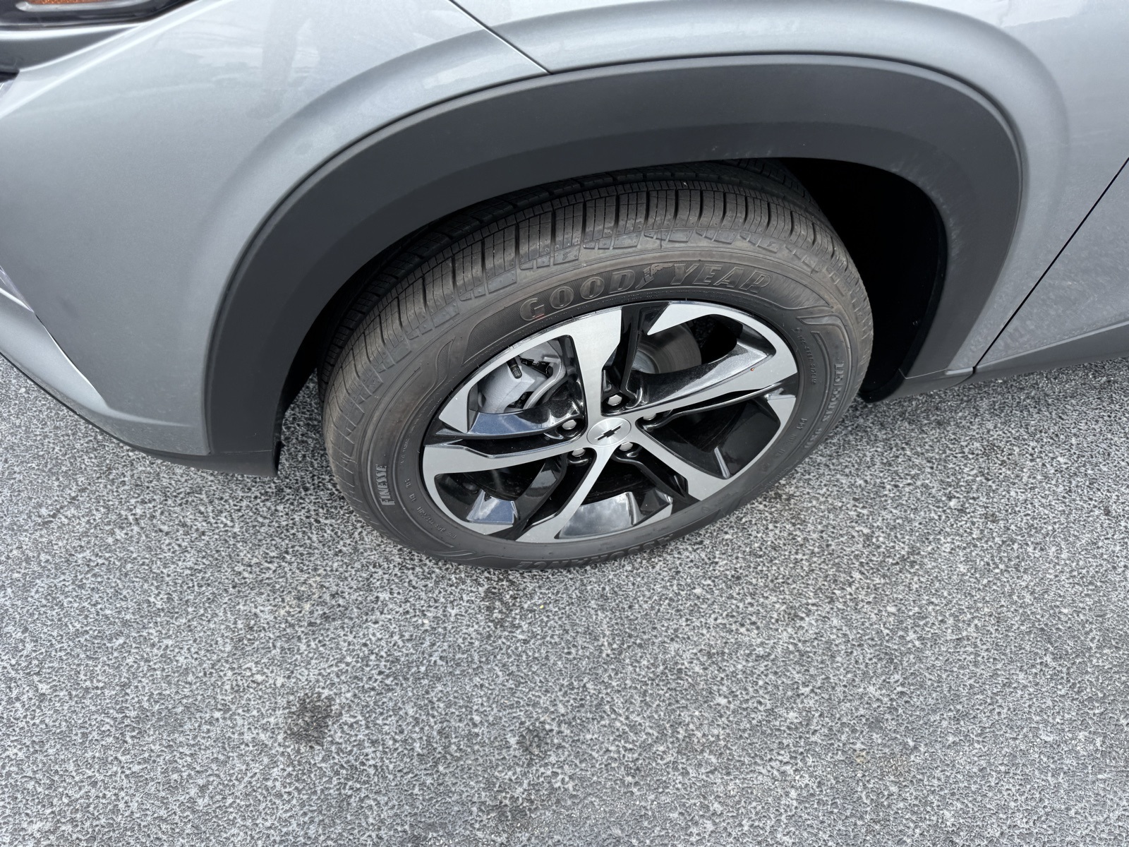 2025 Chevrolet Trax photo 10