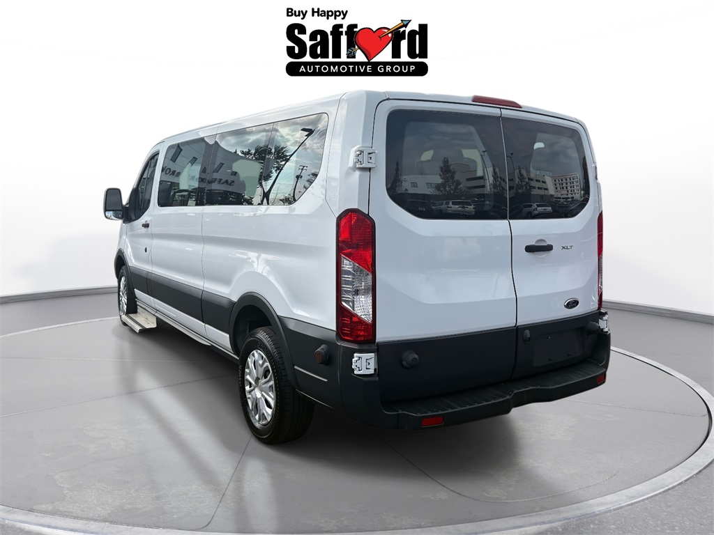 2017 Ford Transit photo 3