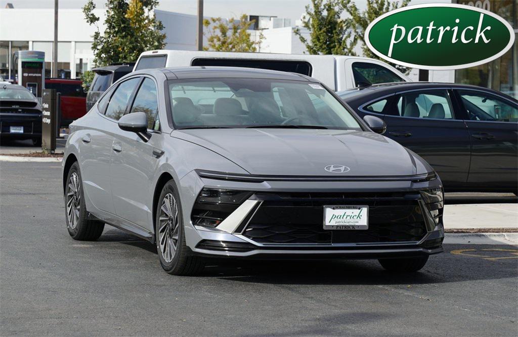 2026 Hyundai Sonata Hybrid SEL's photo
