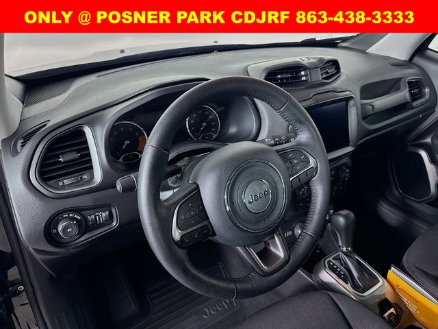 2022 Jeep Renegade Latitude photo 4