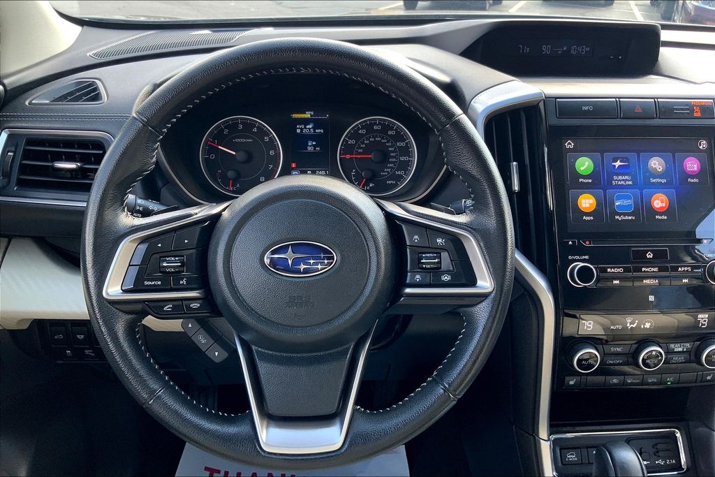 2022 Subaru Ascent Premium photo 2